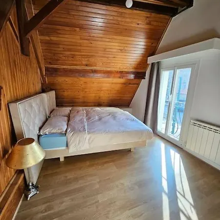 Entiere Proche Rer Otel